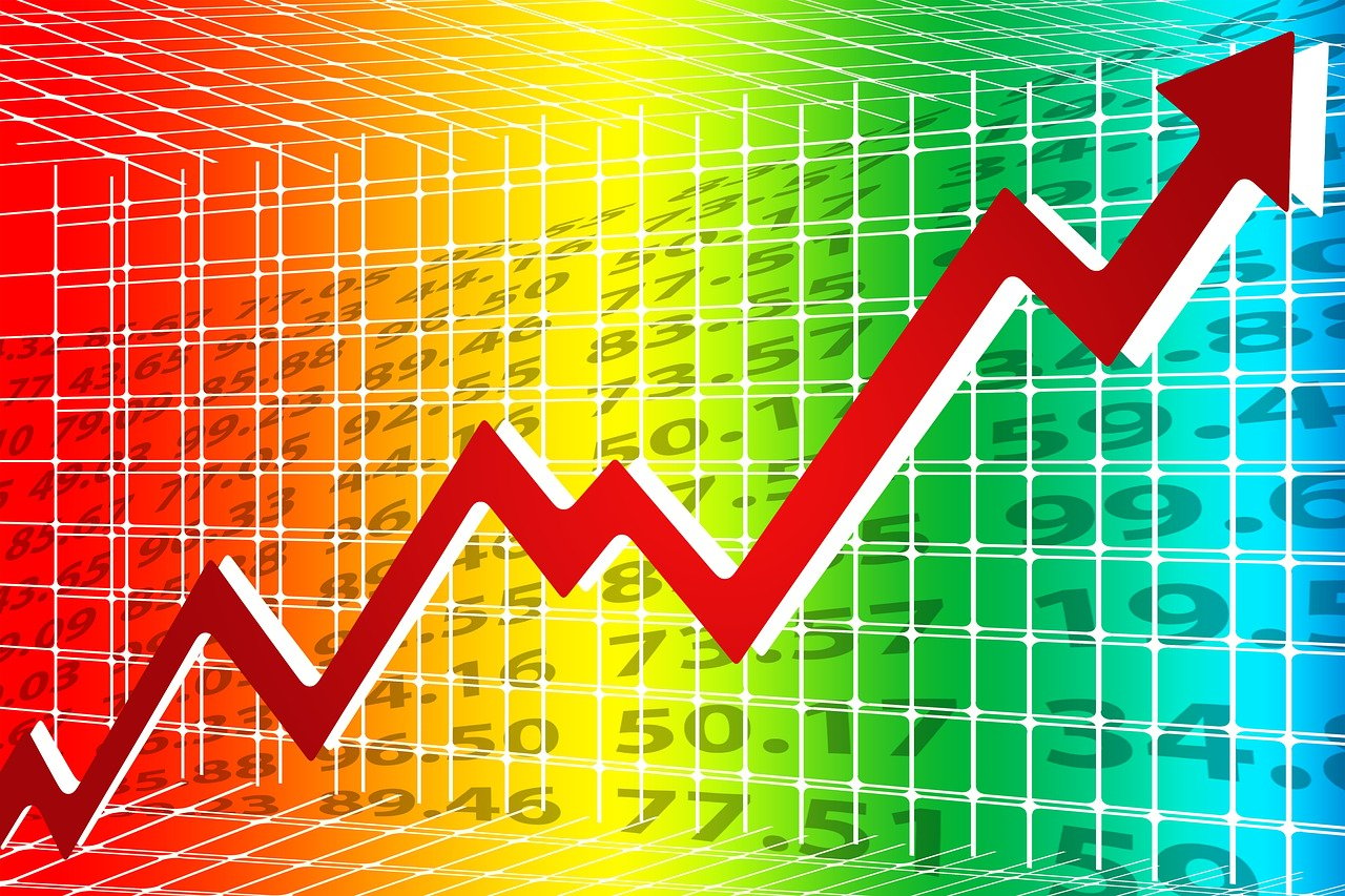 前三季度国内生产总值同比增长4.8% 持续推动经济向上结构向优