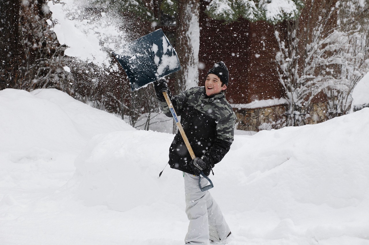 新一轮降温降雪天气将抵新疆 多地大风伴随暴雪